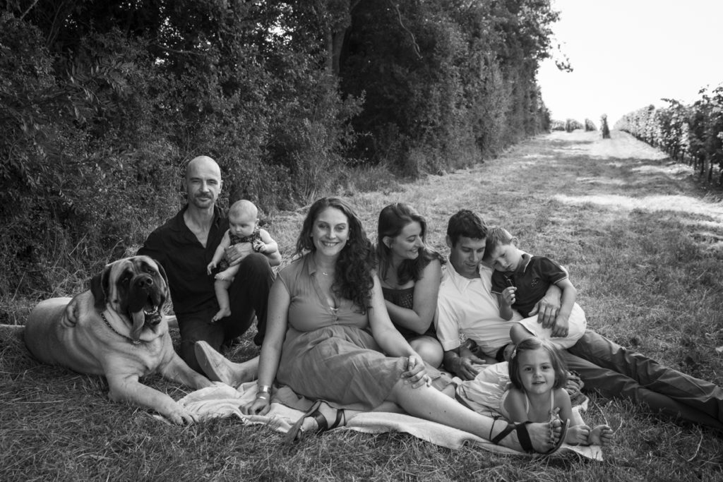 1A9A4718Photo de famille dans les vignes 10