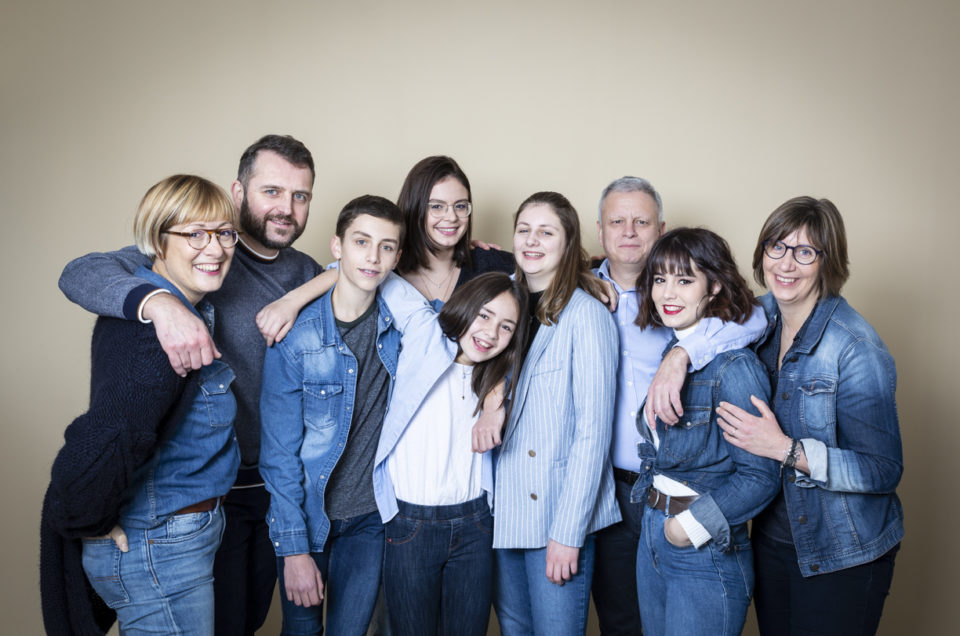 Séance photo famille au studio – Maine et Loire / Anjou