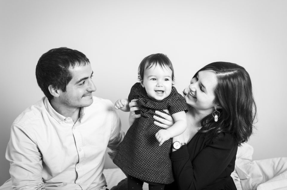 Portrait de famille au studio – séance photo – Maine et Loire