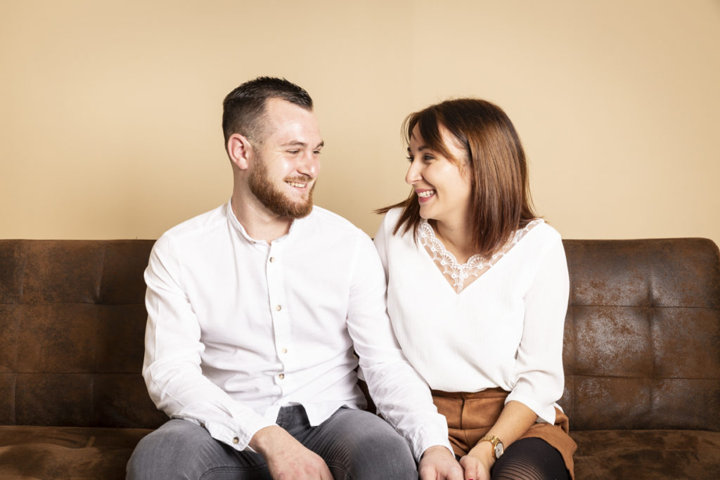 Deux soeurs au studio photo 2