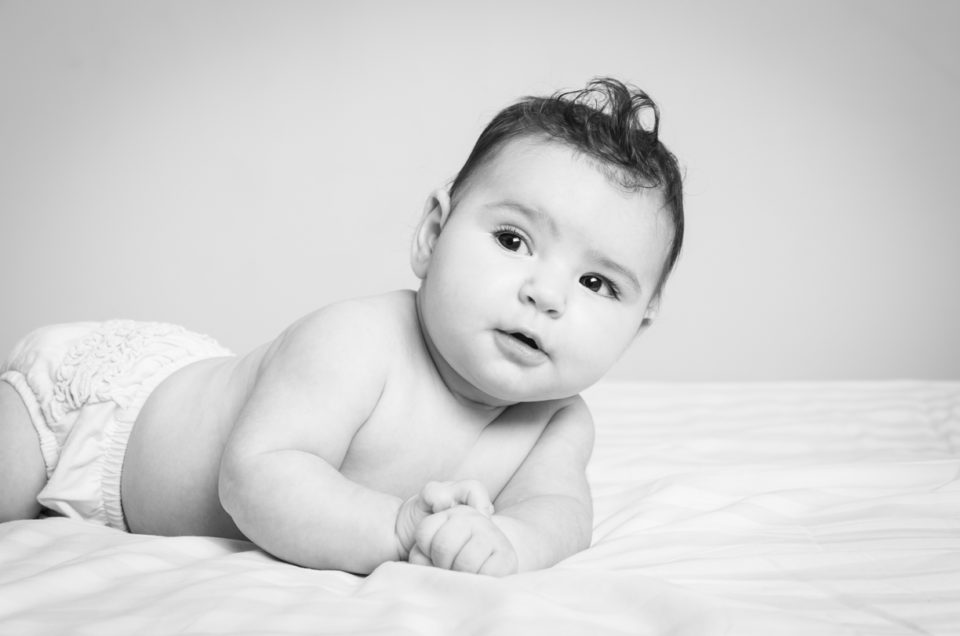 Portrait de bébé – Studio photo – Angers / Cholet / Saumur